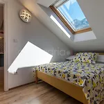 Seaview Apartments Duky