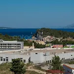Seaview Apartments Duky